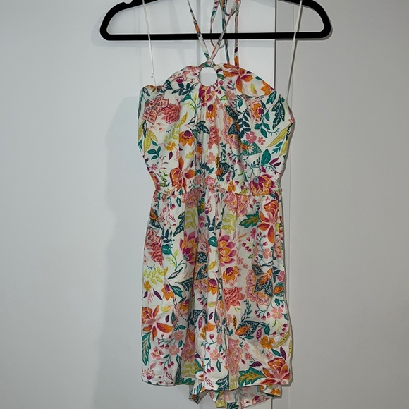 Beautiful Never Worn Halter Romper - Picture 1 of 2